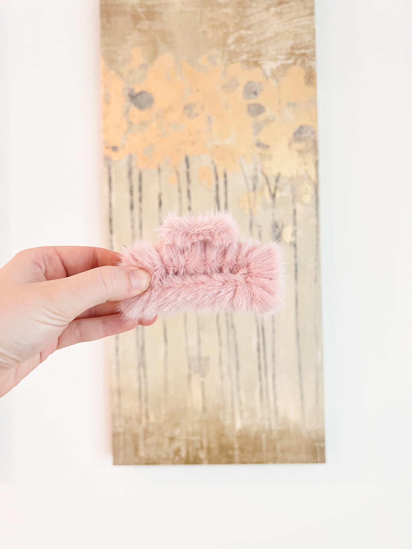 Caterpillar Claw Clip - Pink Fuzzy Claw Clip
